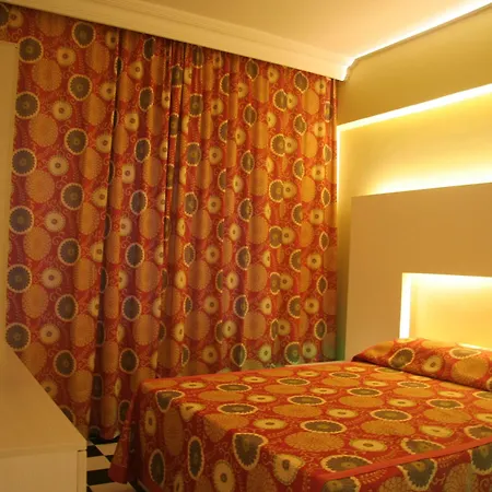 Szálloda Orient 3*