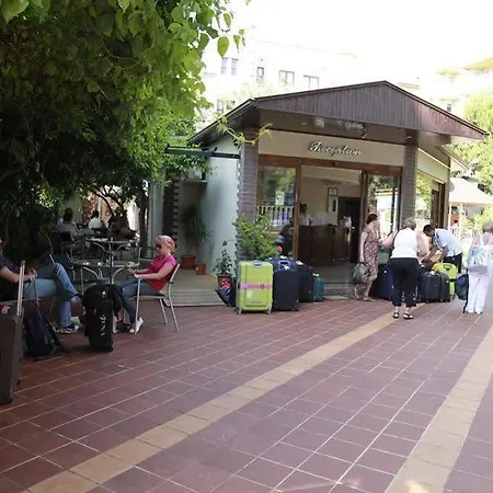 Orient Szálloda 3*