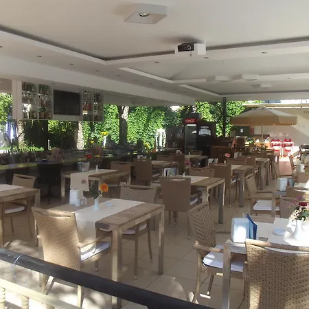 Orient Hotell 3*